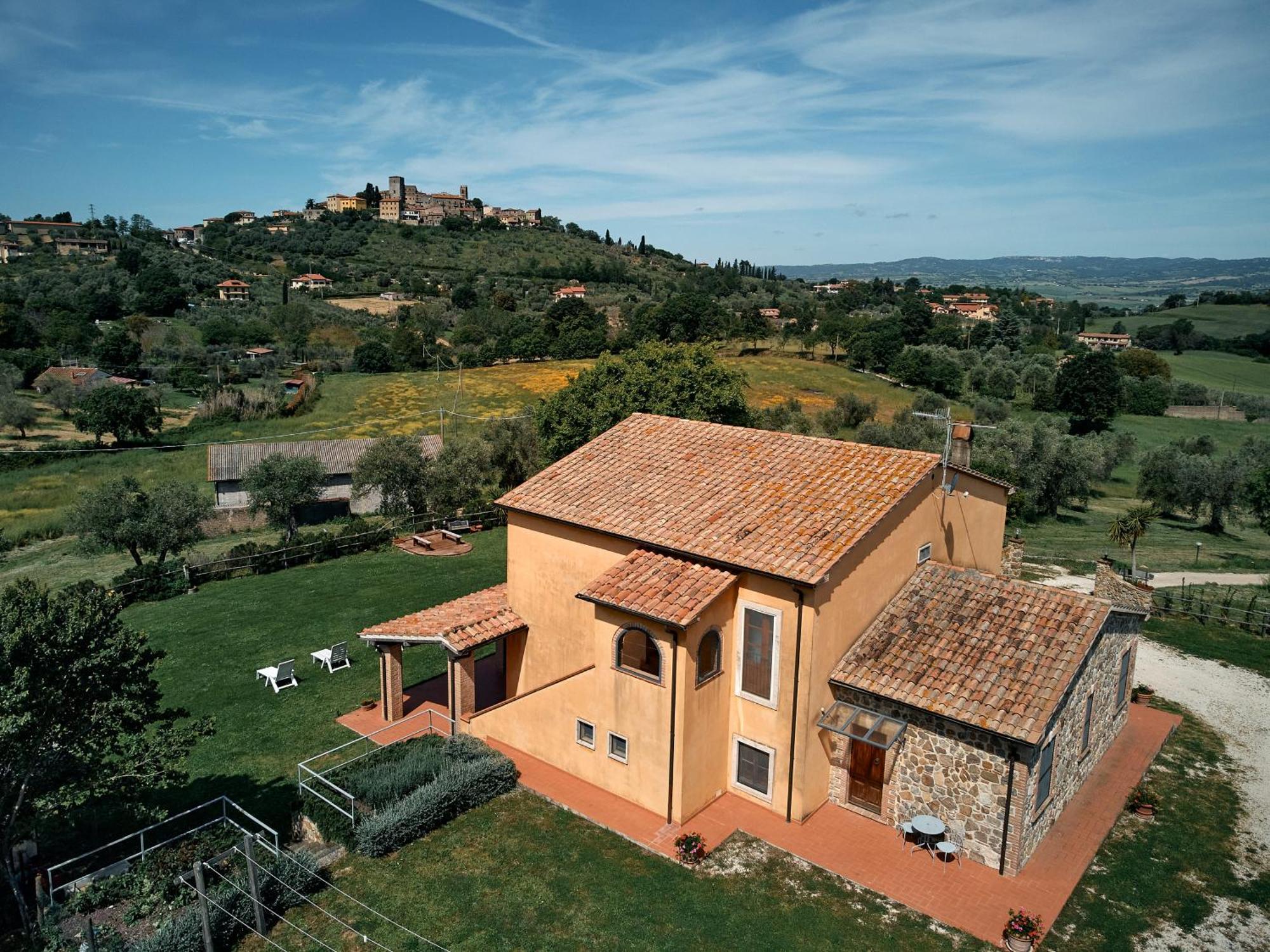 8380 Agriturismo Il Saragiolo Манчиано Экстерьер фото