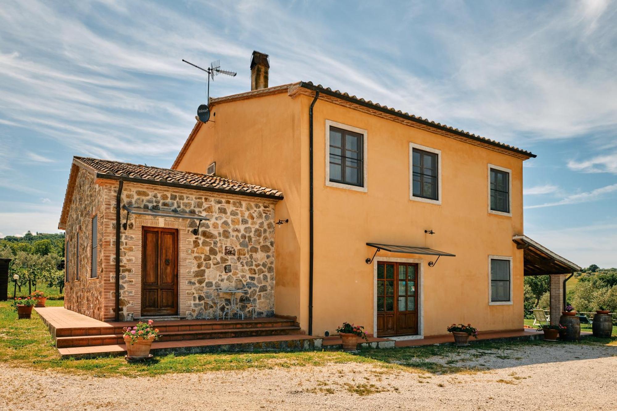 8380 Agriturismo Il Saragiolo Манчиано Экстерьер фото