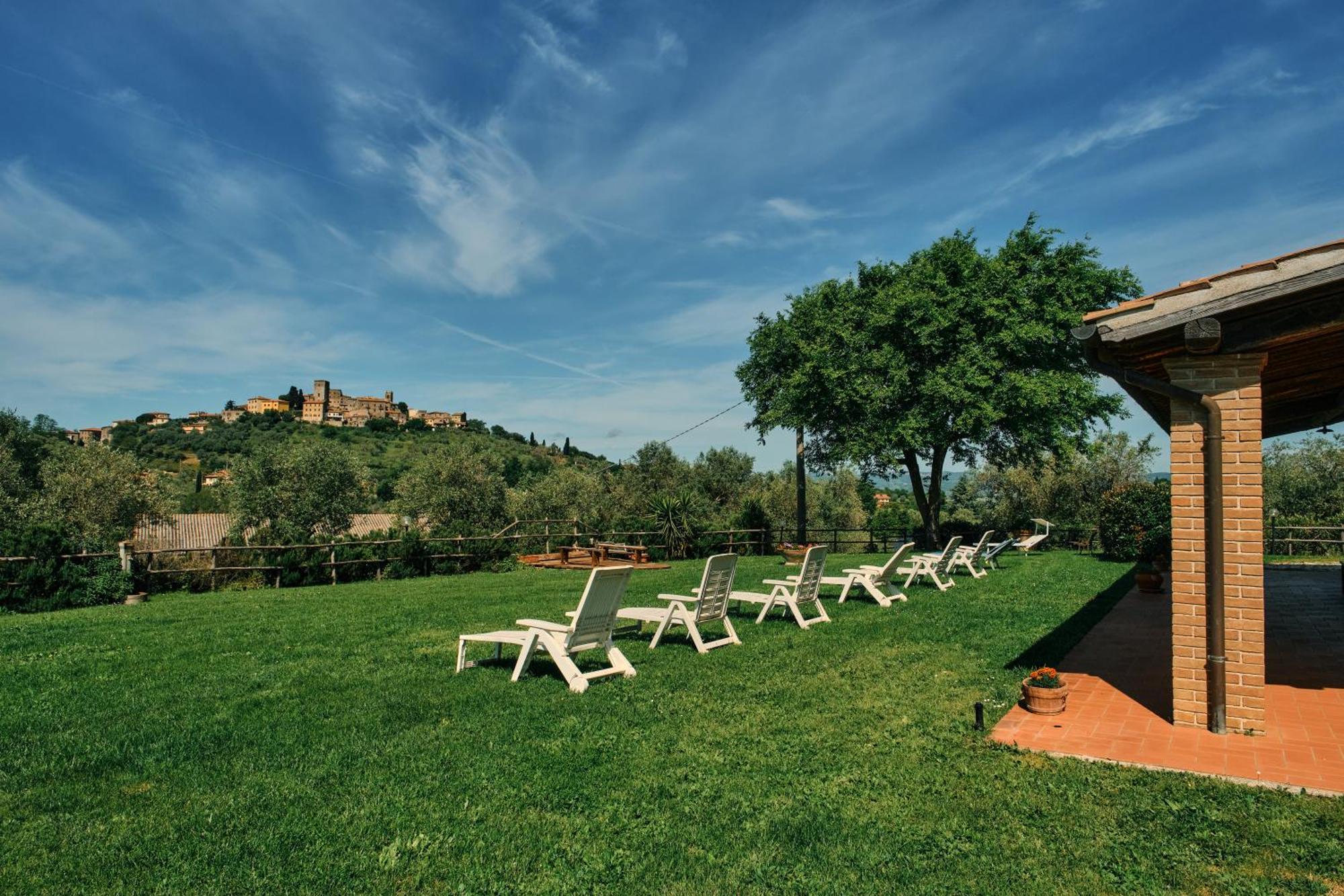 8380 Agriturismo Il Saragiolo Манчиано Экстерьер фото